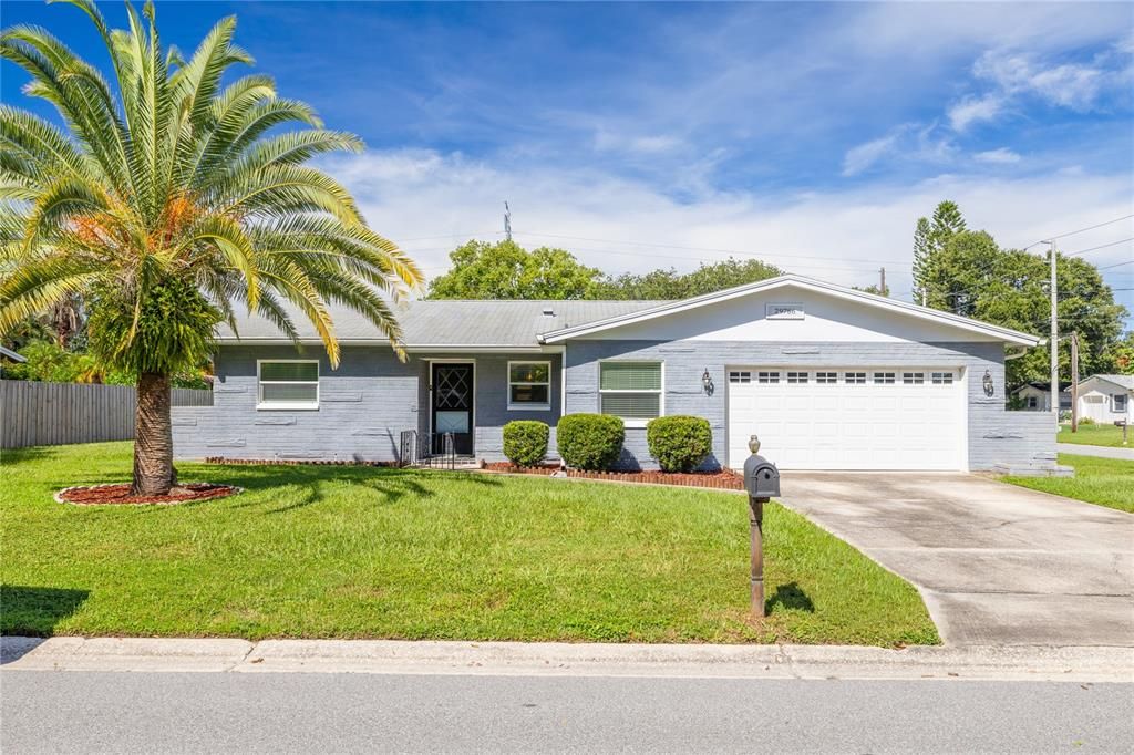 En Venta: $435,000 (3 camas, 2 baños, 1471 Pies cuadrados)
