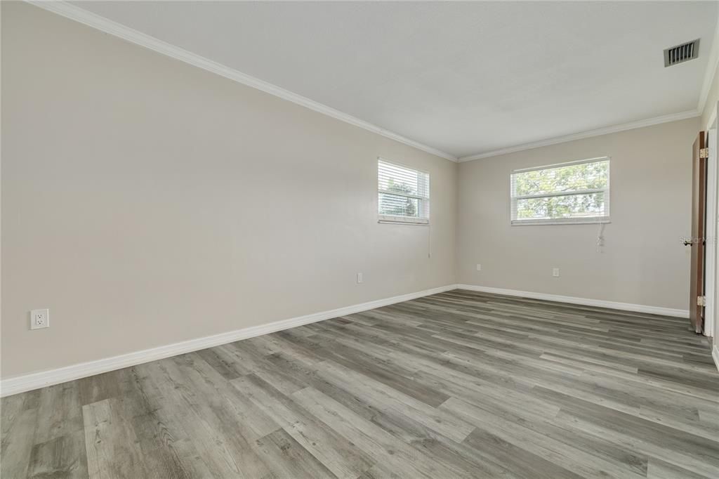 En Venta: $435,000 (3 camas, 2 baños, 1471 Pies cuadrados)