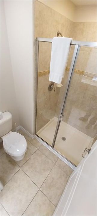 For Sale: $345,000 (4 beds, 3 baths, 1902 Square Feet)