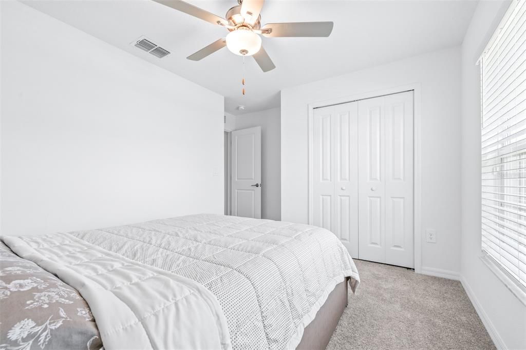 For Sale: $350,000 (4 beds, 2 baths, 1935 Square Feet)