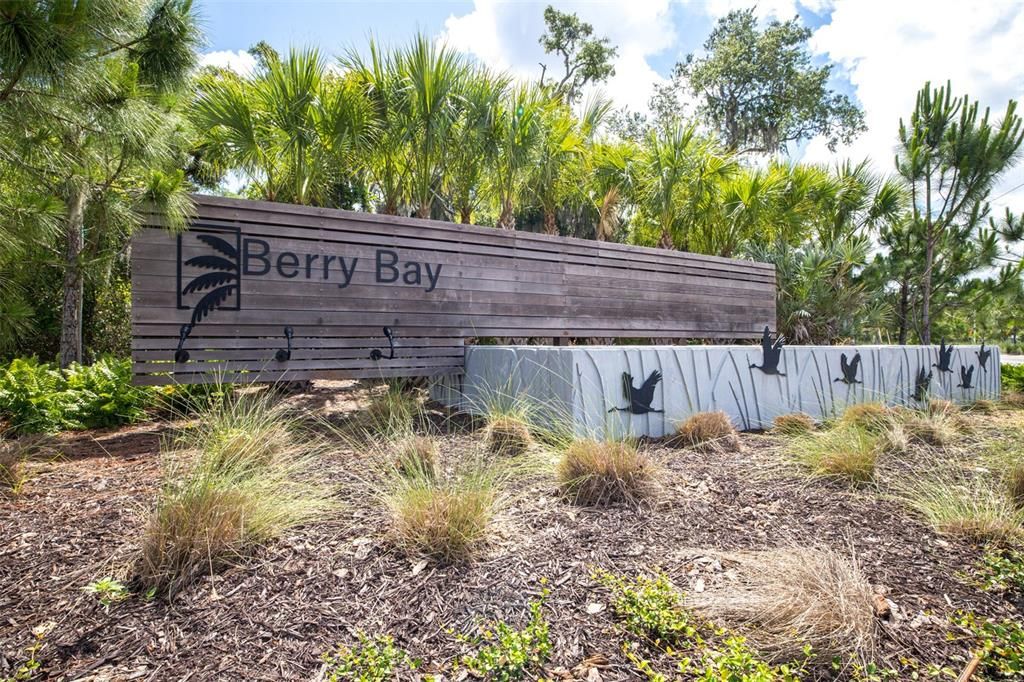 For Sale: $350,000 (4 beds, 2 baths, 1935 Square Feet)