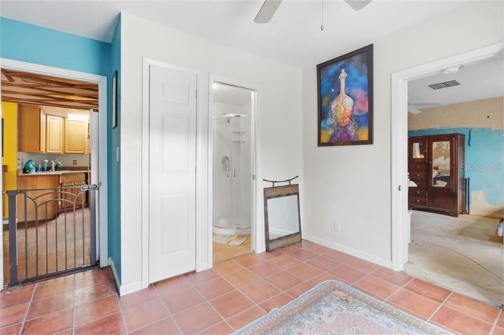 For Sale: $359,000 (4 beds, 3 baths, 2134 Square Feet)