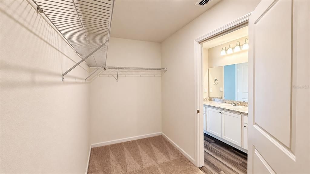En Venta: $299,000 (3 camas, 2 baños, 1605 Pies cuadrados)