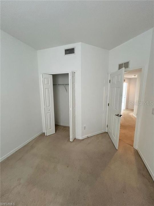 На продажу: $165,000 (3 спален, 2 ванн, 1223 Квадратных фут)