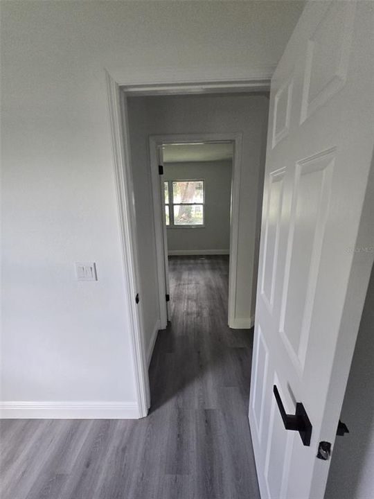 For Sale: $369,000 (3 beds, 2 baths, 1404 Square Feet)