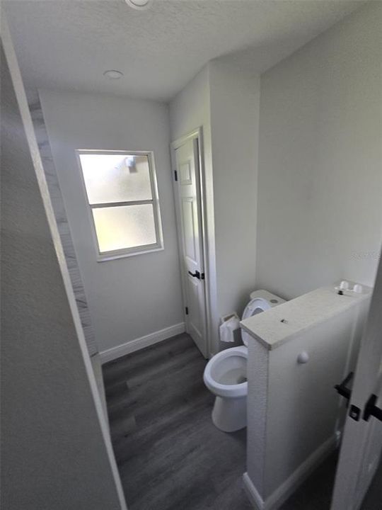 For Sale: $369,000 (3 beds, 2 baths, 1404 Square Feet)