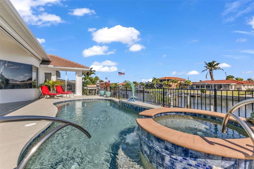 Active With Contract: $1,049,000 (3 beds, 2 baths, 2528 Square Feet)