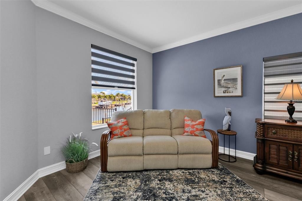 Active With Contract: $1,049,000 (3 beds, 2 baths, 2528 Square Feet)