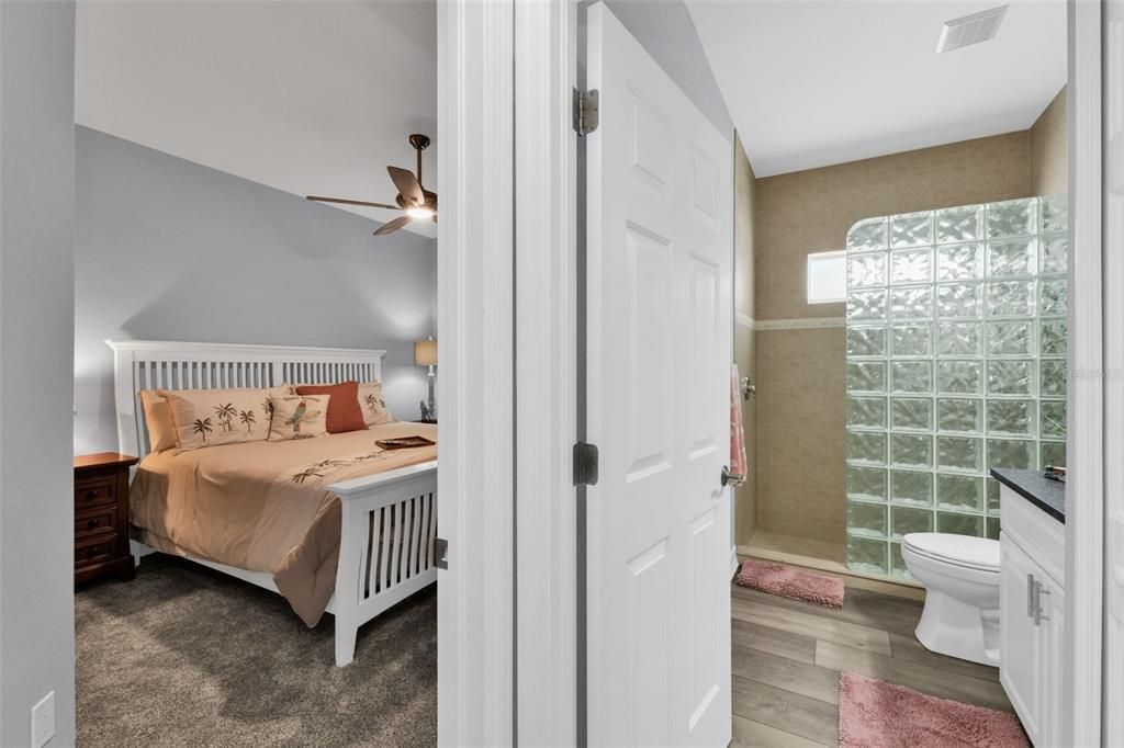 Active With Contract: $1,049,000 (3 beds, 2 baths, 2528 Square Feet)
