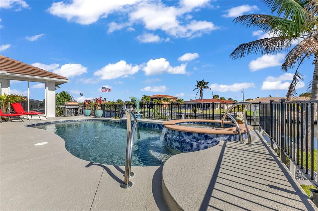 Active With Contract: $1,049,000 (3 beds, 2 baths, 2528 Square Feet)
