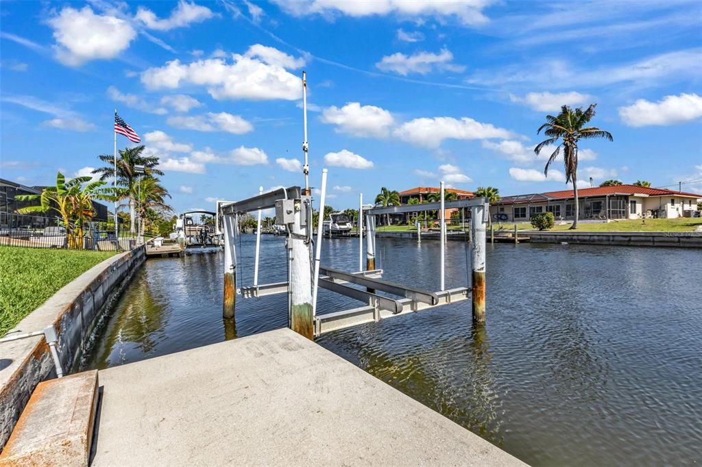 Active With Contract: $1,049,000 (3 beds, 2 baths, 2528 Square Feet)