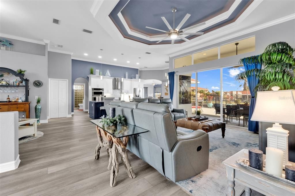 Active With Contract: $1,049,000 (3 beds, 2 baths, 2528 Square Feet)