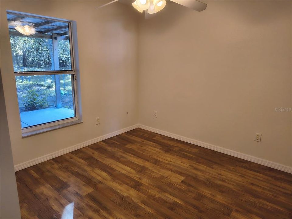 En Venta: $245,000 (3 camas, 2 baños, 1066 Pies cuadrados)