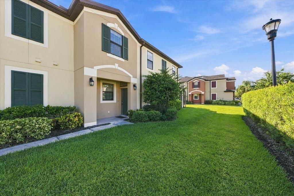 En Venta: $519,000 (3 camas, 2 baños, 2200 Pies cuadrados)