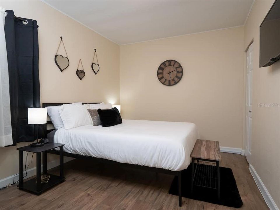 В аренду: $2,400 (4 спален, 2 ванн, 1498 Квадратных фут)