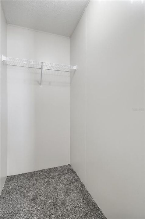 For Sale: $175,000 (3 beds, 2 baths, 1196 Square Feet)
