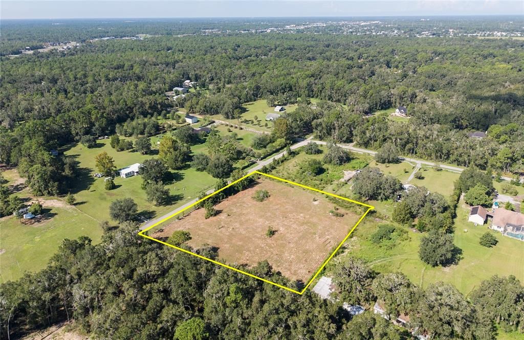 На продажу: $120,000 (2.20 acres)