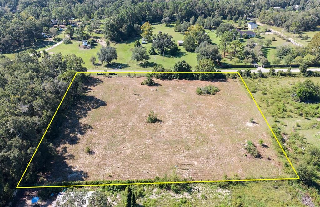 На продажу: $120,000 (2.20 acres)