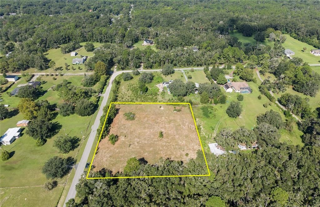 На продажу: $120,000 (2.20 acres)