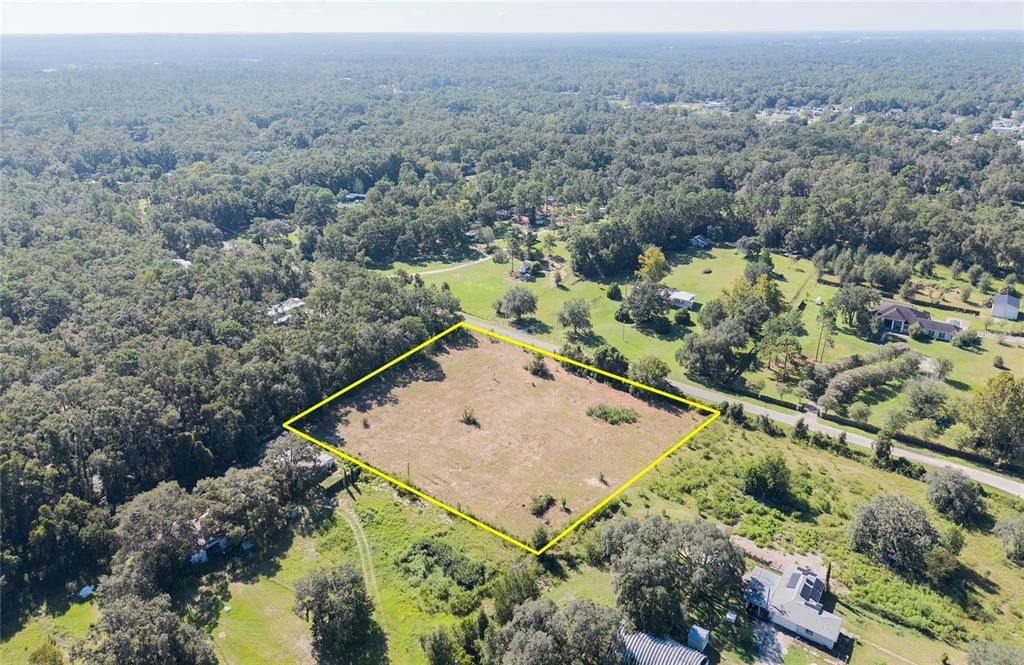 На продажу: $120,000 (2.20 acres)