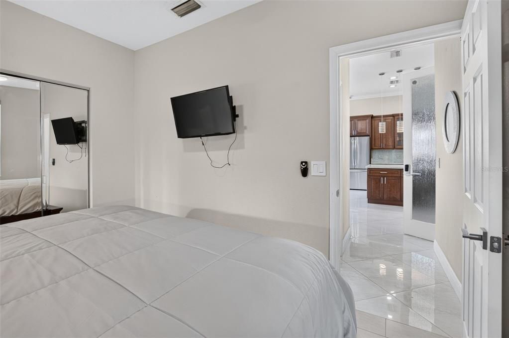 For Sale: $700,000 (3 beds, 2 baths, 1779 Square Feet)