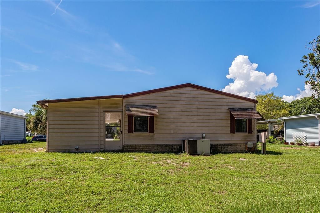 En Venta: $154,900 (2 camas, 2 baños, 1138 Pies cuadrados)