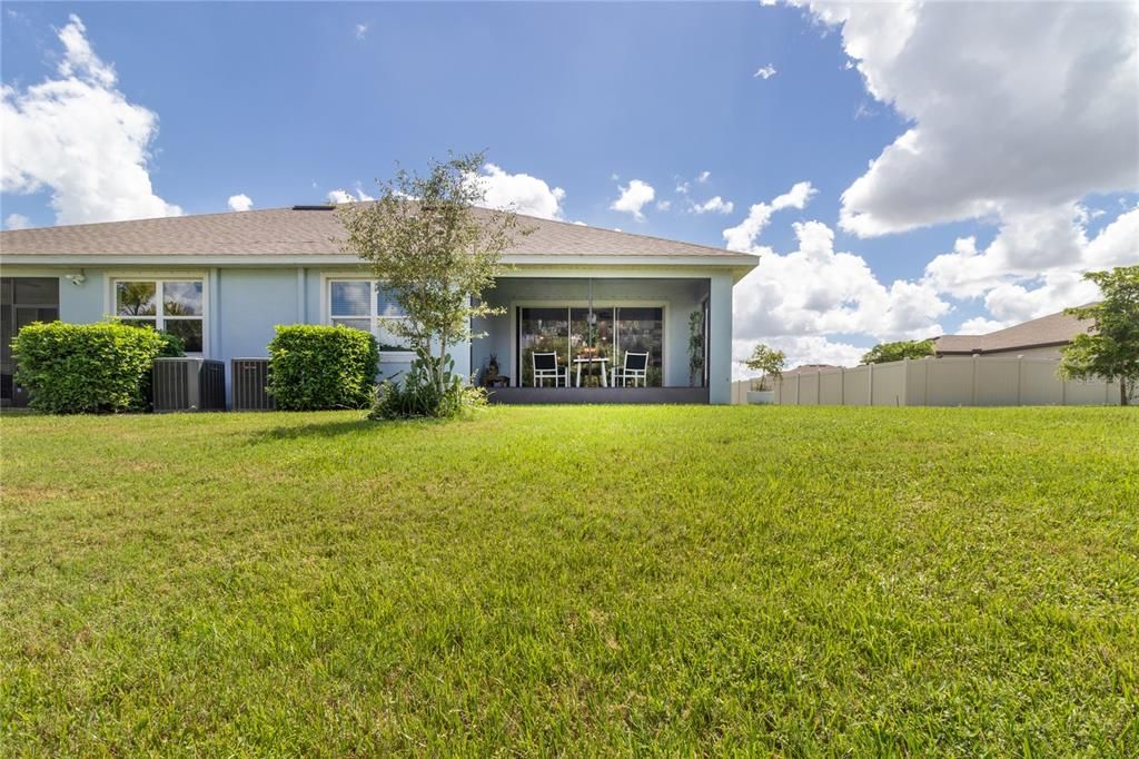 For Sale: $329,900 (3 beds, 2 baths, 1574 Square Feet)