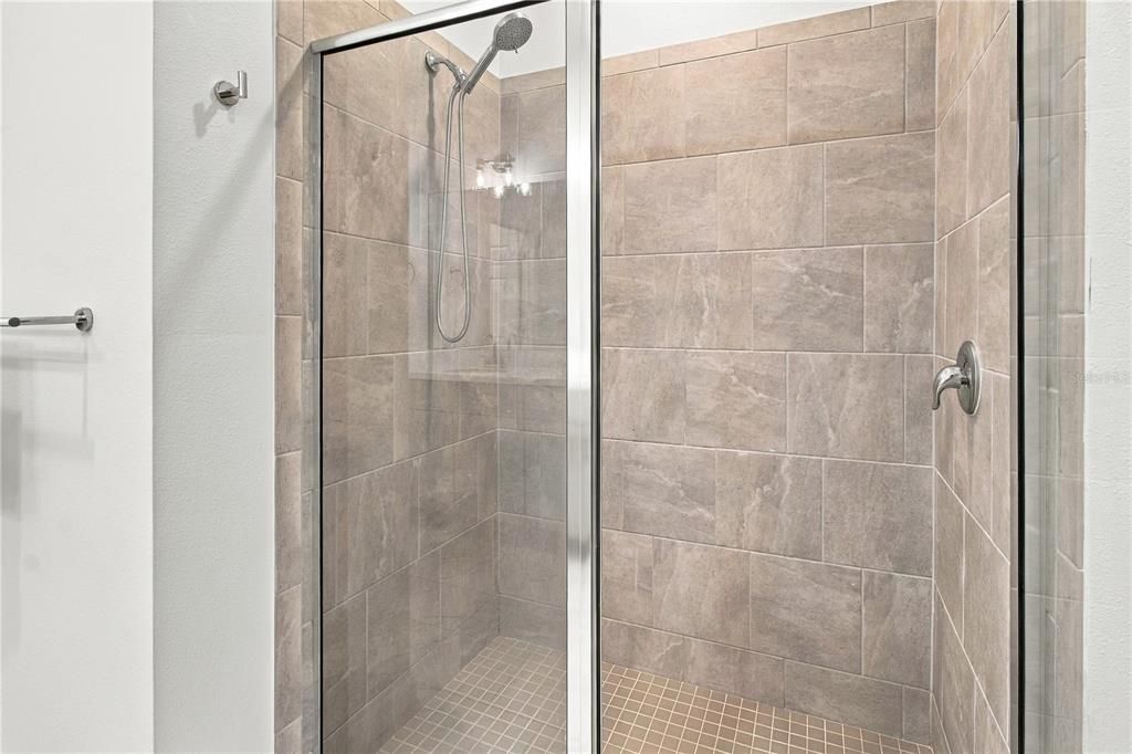For Sale: $329,900 (3 beds, 2 baths, 1574 Square Feet)