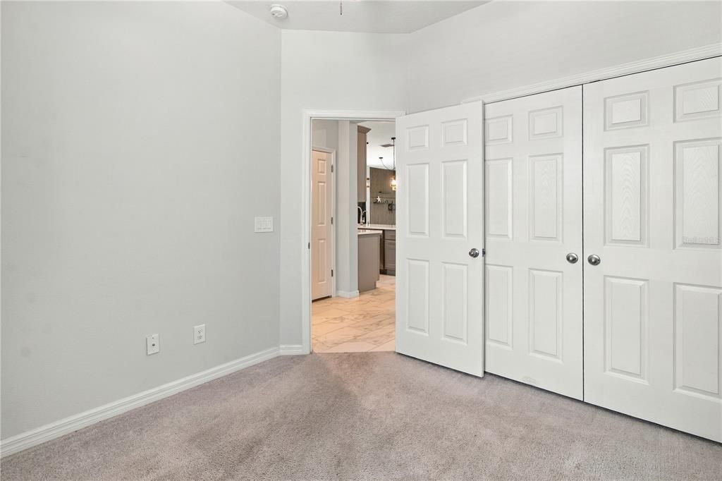 For Sale: $329,900 (3 beds, 2 baths, 1574 Square Feet)