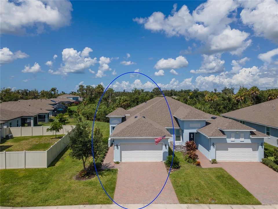 For Sale: $329,900 (3 beds, 2 baths, 1574 Square Feet)