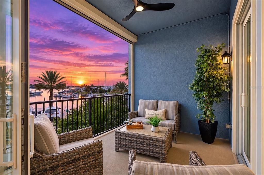 For Sale: $995,000 (3 beds, 2 baths, 1802 Square Feet)