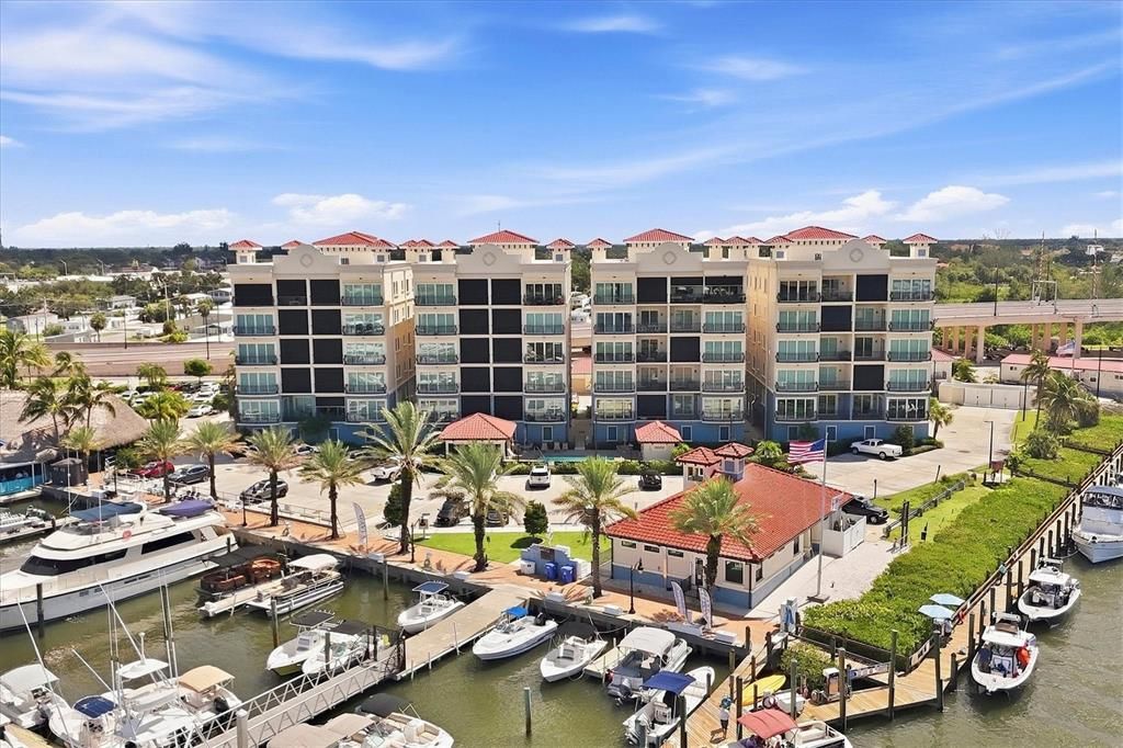 For Sale: $995,000 (3 beds, 2 baths, 1802 Square Feet)