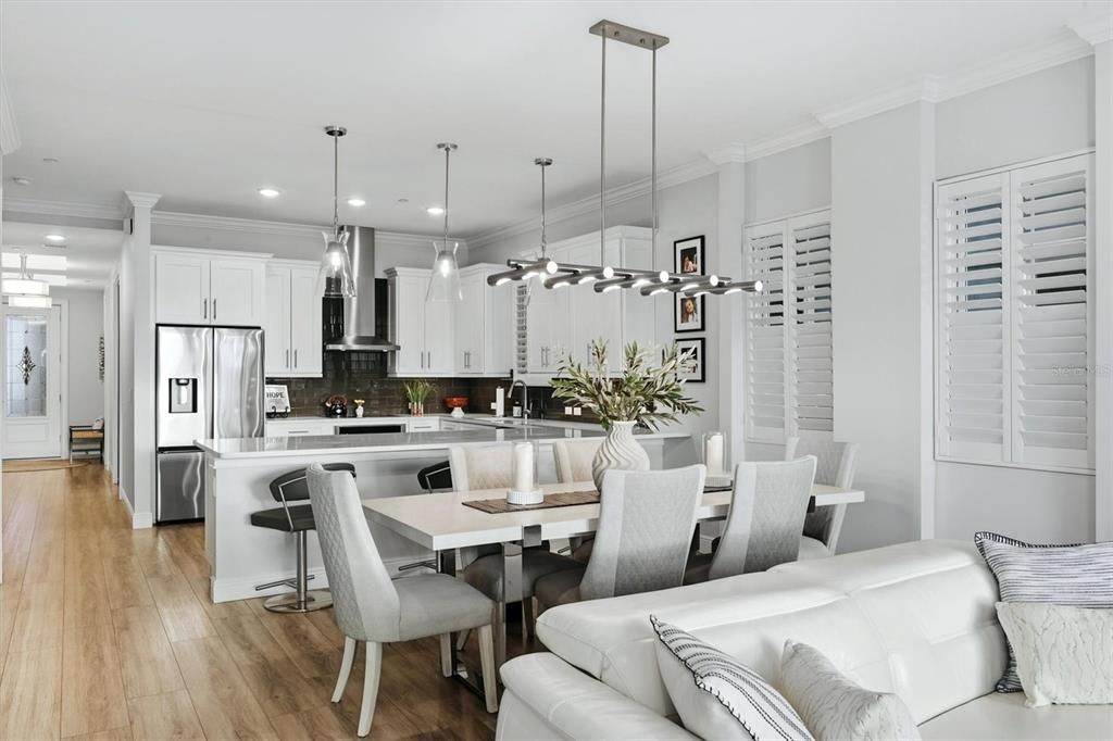 For Sale: $995,000 (3 beds, 2 baths, 1802 Square Feet)