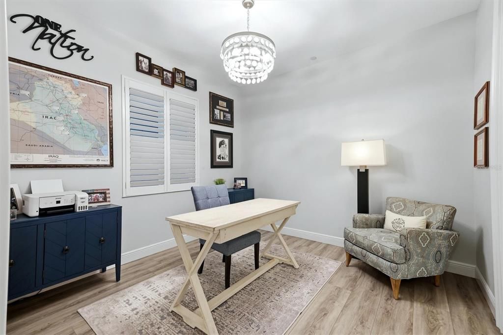 For Sale: $995,000 (3 beds, 2 baths, 1802 Square Feet)