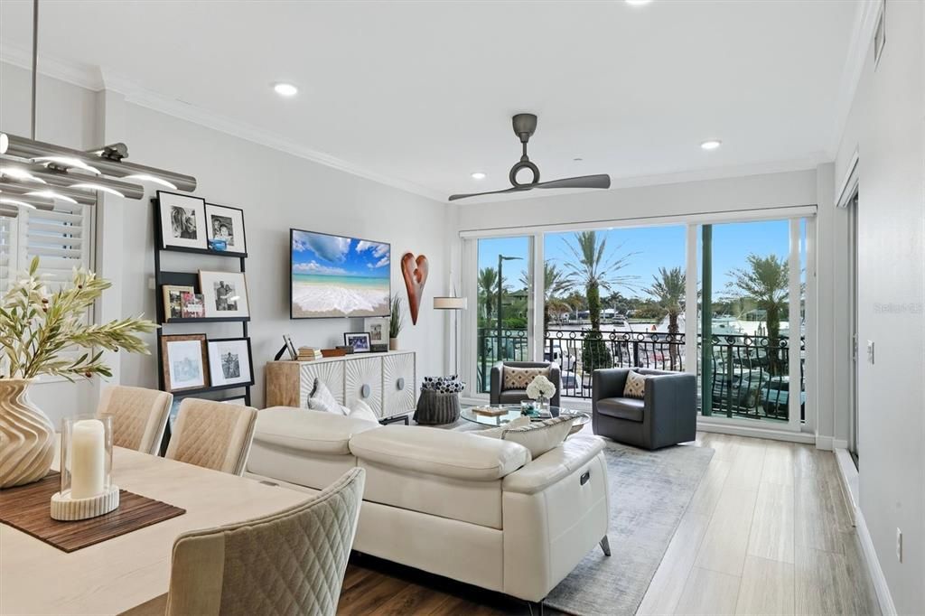 For Sale: $995,000 (3 beds, 2 baths, 1802 Square Feet)