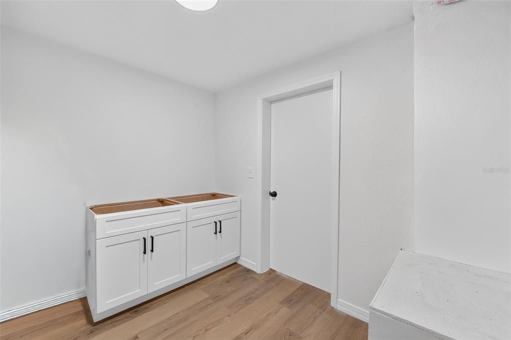 For Sale: $389,998 (3 beds, 2 baths, 1476 Square Feet)