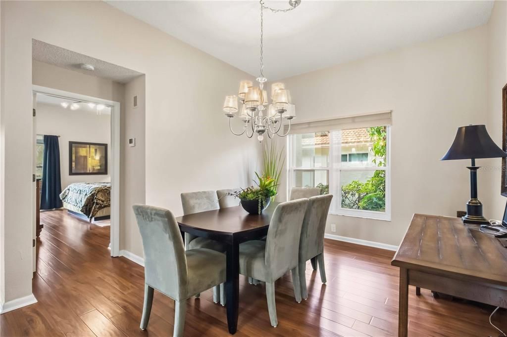 For Sale: $369,900 (2 beds, 2 baths, 1677 Square Feet)