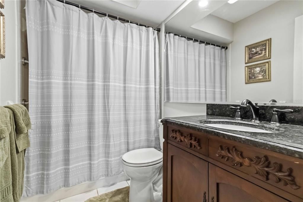 For Sale: $369,900 (2 beds, 2 baths, 1677 Square Feet)