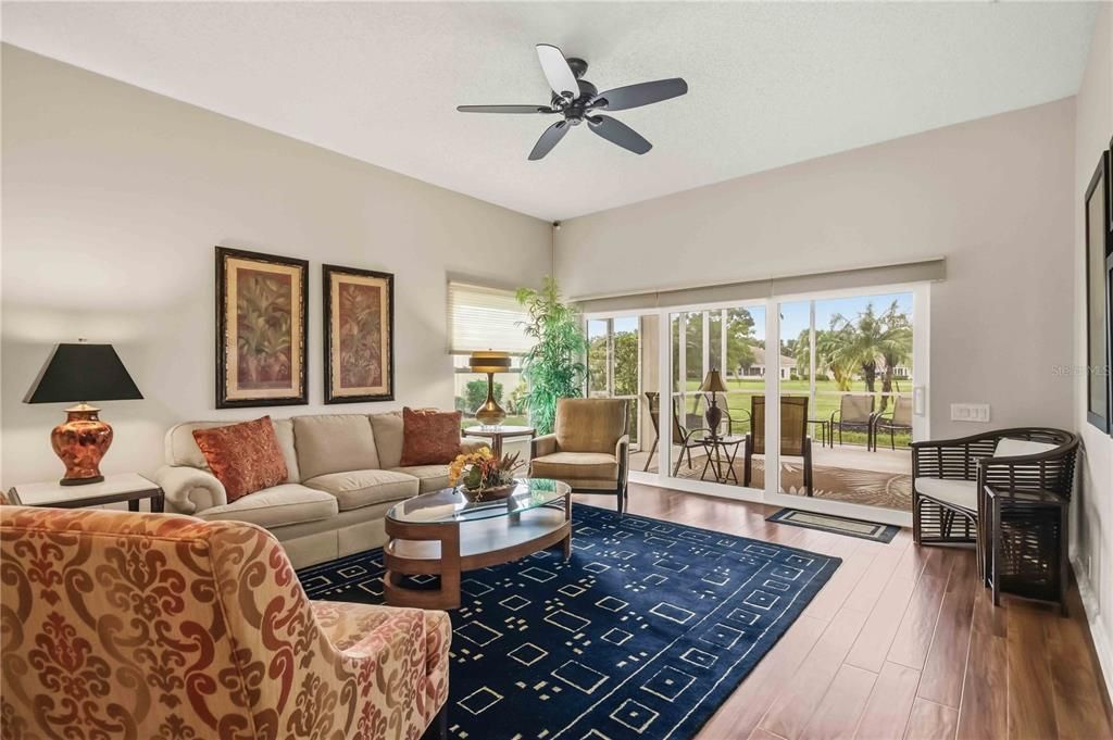 For Sale: $369,900 (2 beds, 2 baths, 1677 Square Feet)