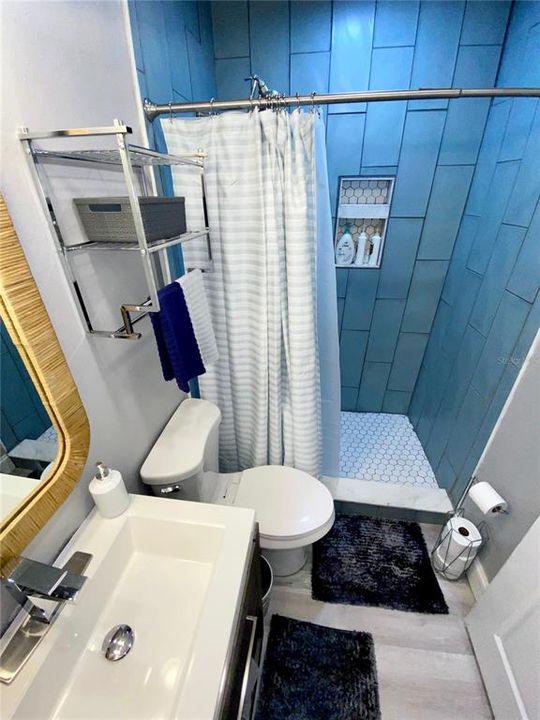 В аренду: $1,950 (1 спален, 1 ванн, 700 Квадратных фут)