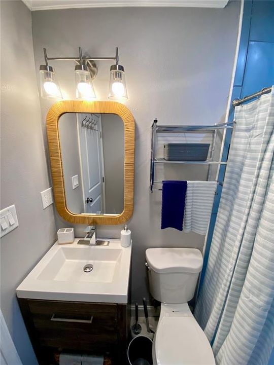 В аренду: $1,950 (1 спален, 1 ванн, 700 Квадратных фут)