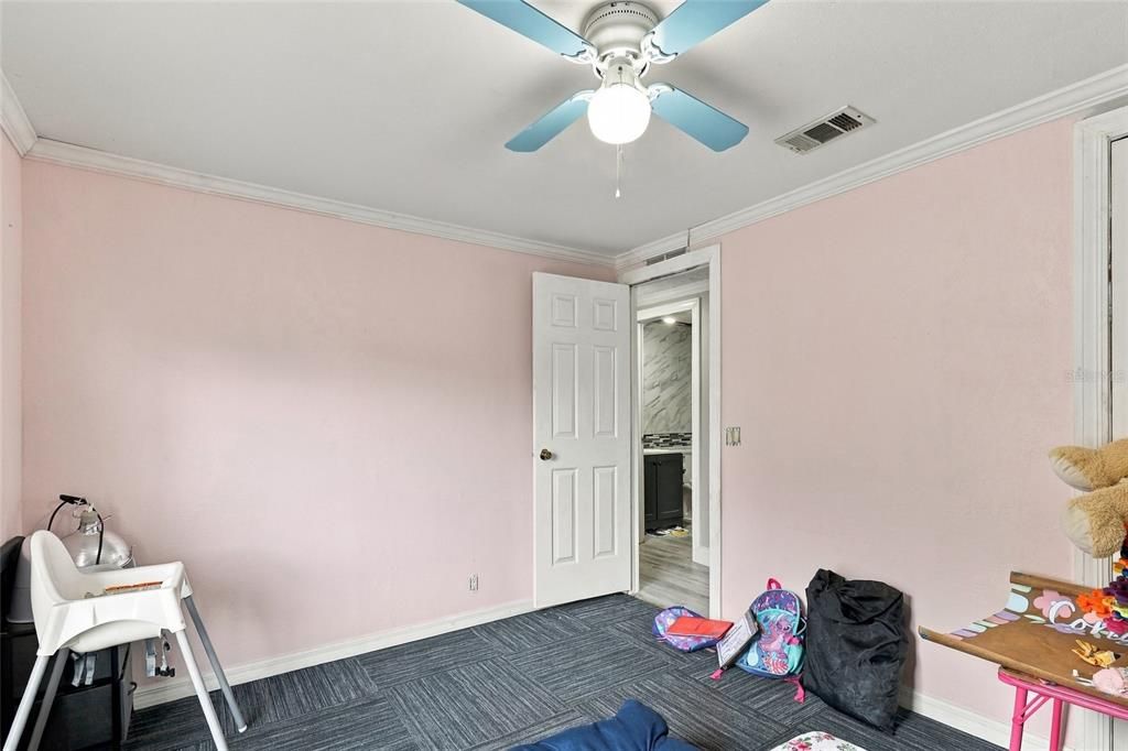 For Sale: $254,900 (3 beds, 2 baths, 1800 Square Feet)