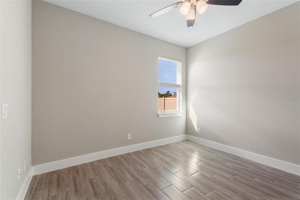 For Rent: $1,895 (4 beds, 2 baths, 1670 Square Feet)