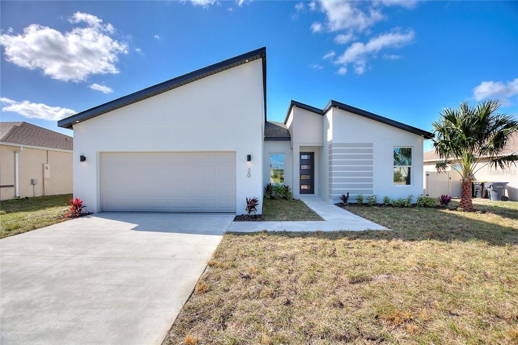 For Rent: $1,895 (4 beds, 2 baths, 1670 Square Feet)