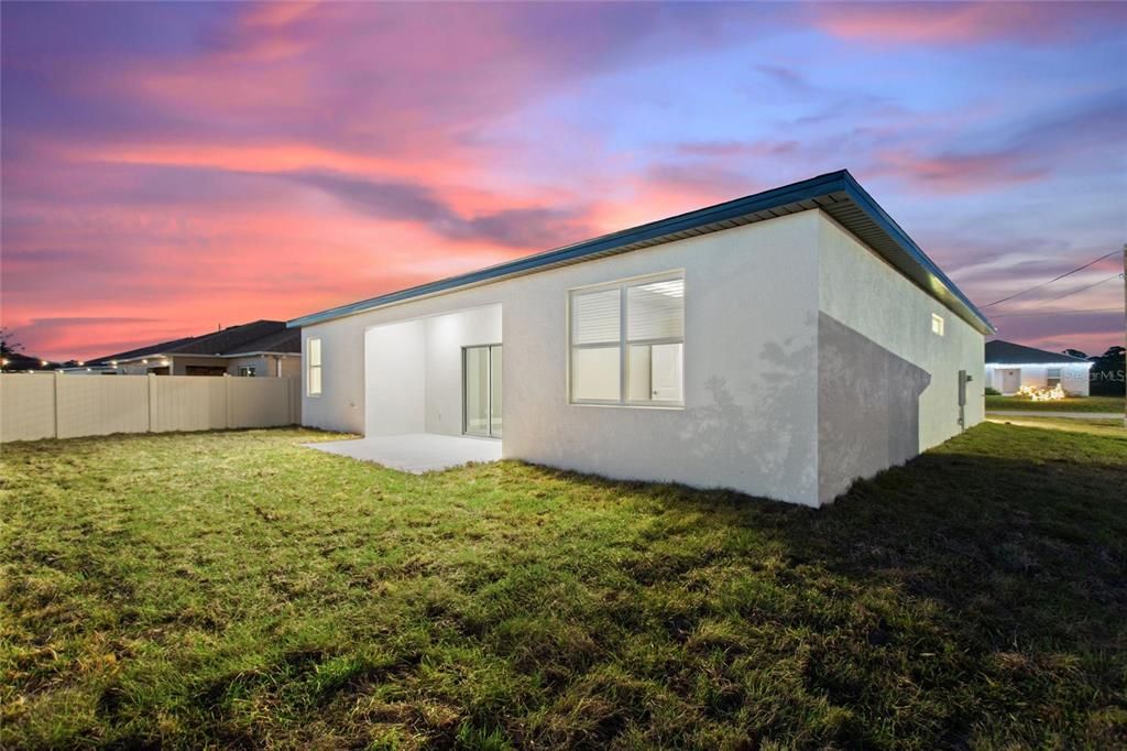 For Rent: $1,895 (4 beds, 2 baths, 1670 Square Feet)