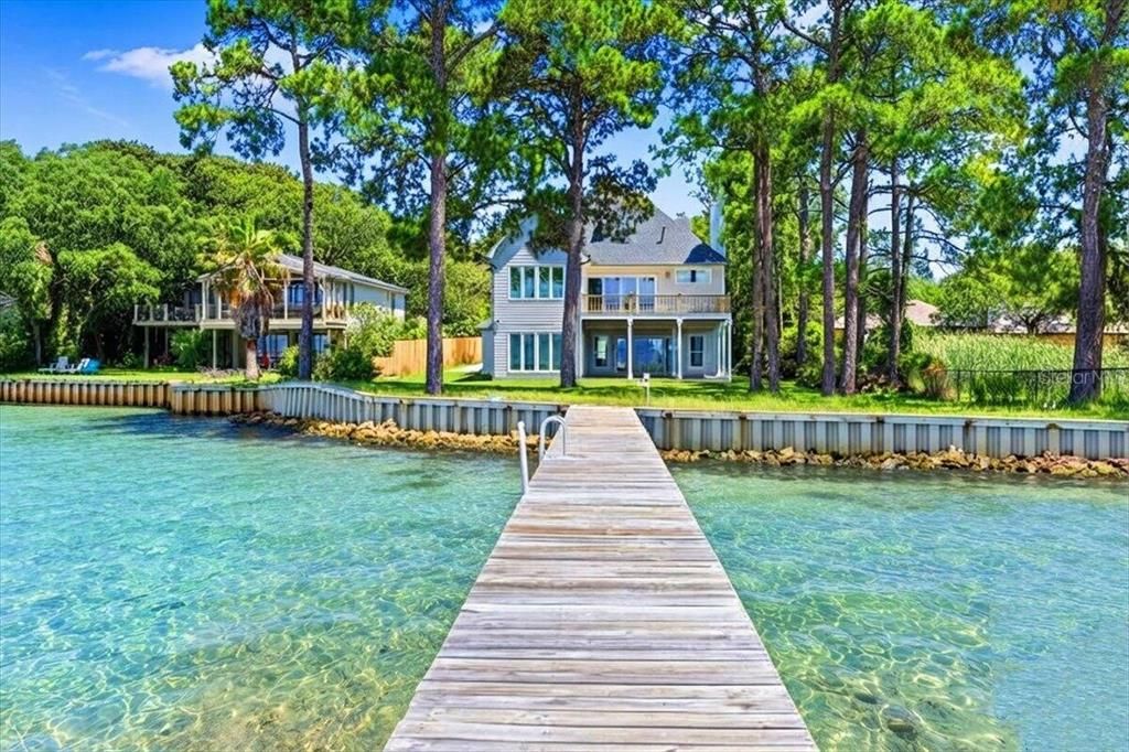 En Venta: $3,790,000 (6 camas, 5 baños, 4859 Pies cuadrados)