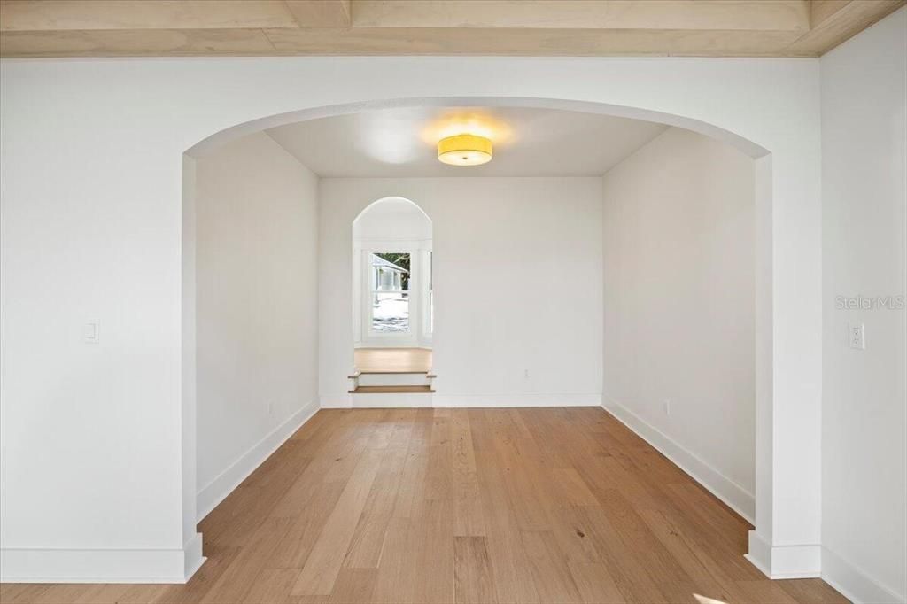 En Venta: $3,790,000 (6 camas, 5 baños, 4859 Pies cuadrados)