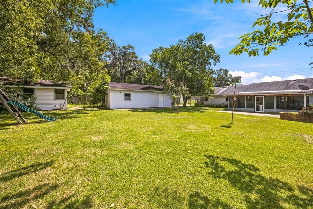 For Sale: $314,900 (3 beds, 2 baths, 2026 Square Feet)