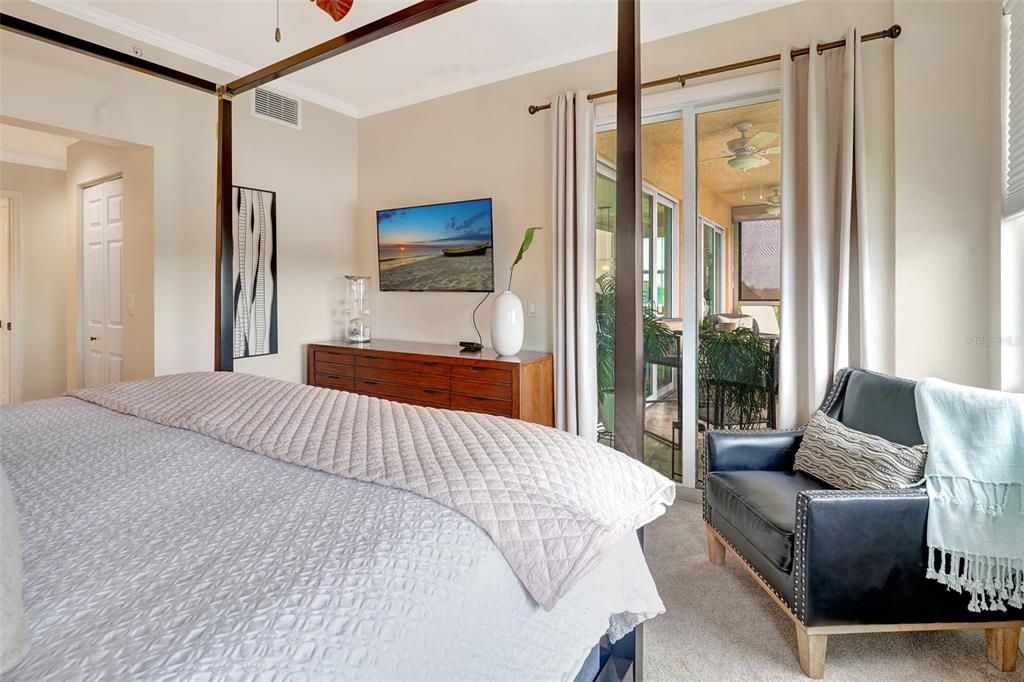 For Sale: $535,000 (3 beds, 2 baths, 1402 Square Feet)