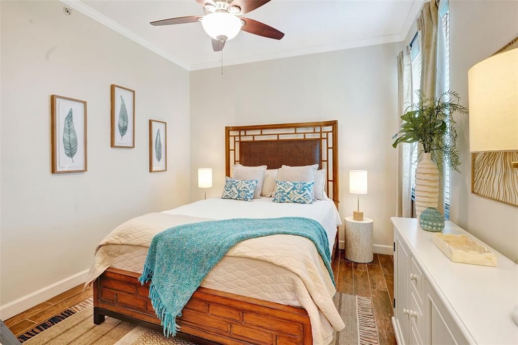 For Sale: $535,000 (3 beds, 2 baths, 1402 Square Feet)